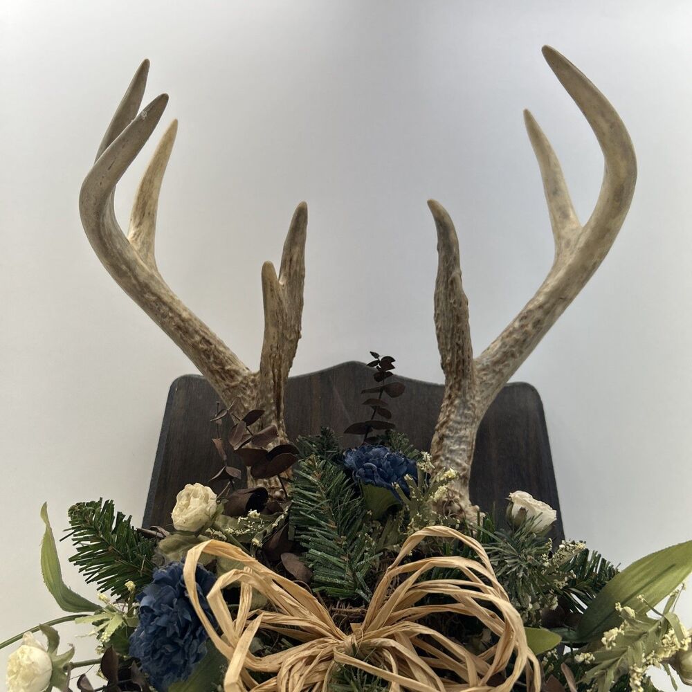 Vintage Floral Deer Antlers Trophy Mount Plaque 8 Point Cabin Decor Rustic - Picture 3 of 7